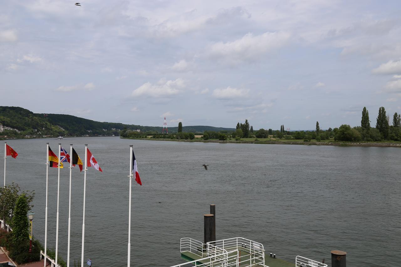 Le Saint Pierre Hotell Rouen Eksteriør bilde